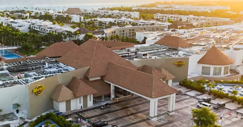 Palapa Hotel Palma Sintetica
